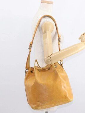 LOUIS VUITTON Epi Petit Noe Shoulder Bag Yellow M44109 LV Auth 161436